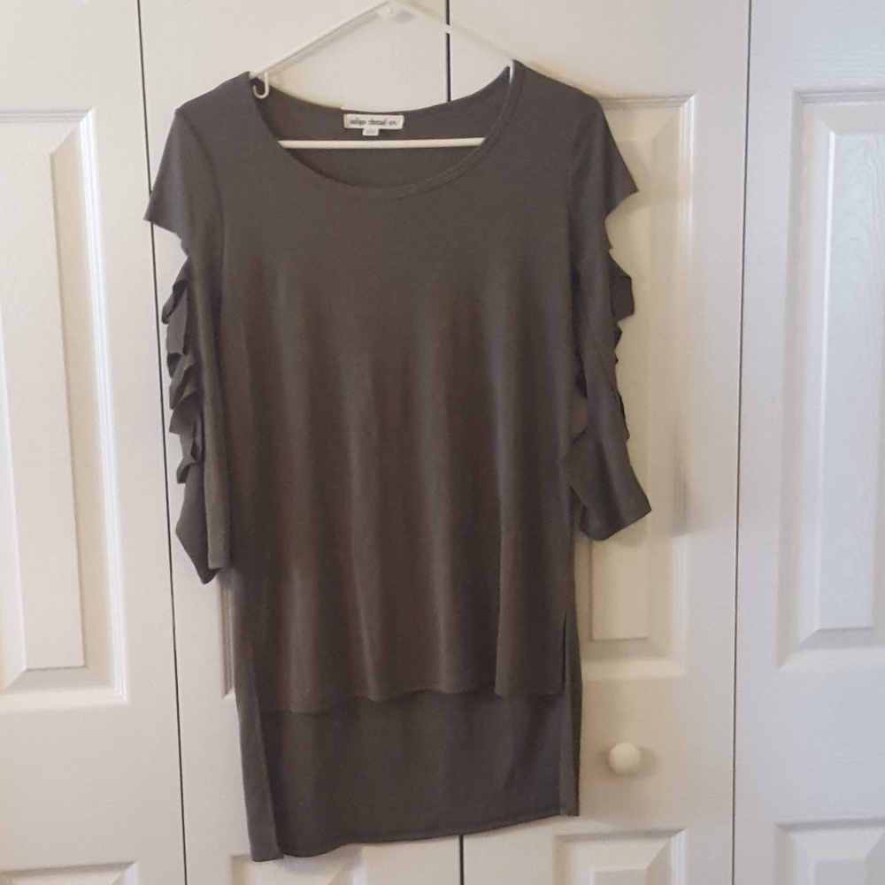 Indigo Thread Co. Cutout Sleeve Tunic Top 0032